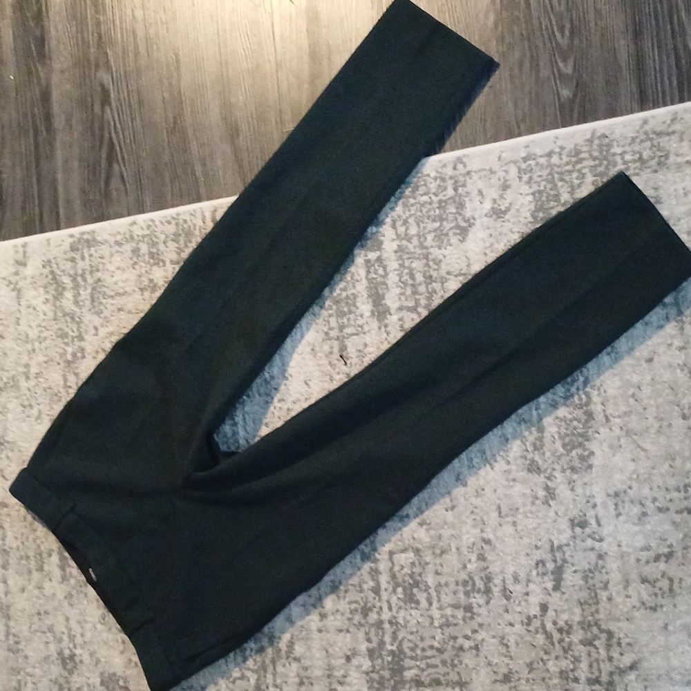 Theory dark green Fall crop Chinos mid rise 4